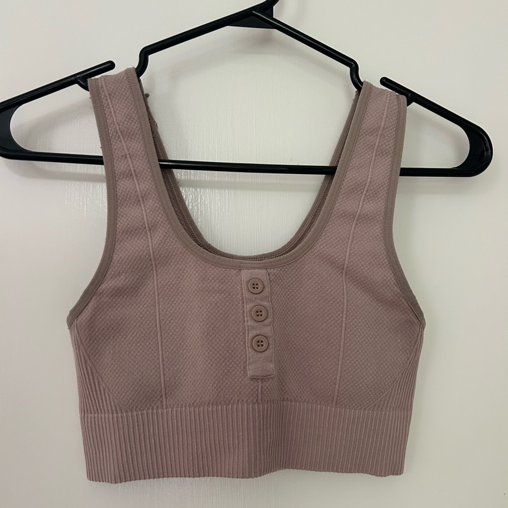 Women's Ribbed Button-Front Sports bra